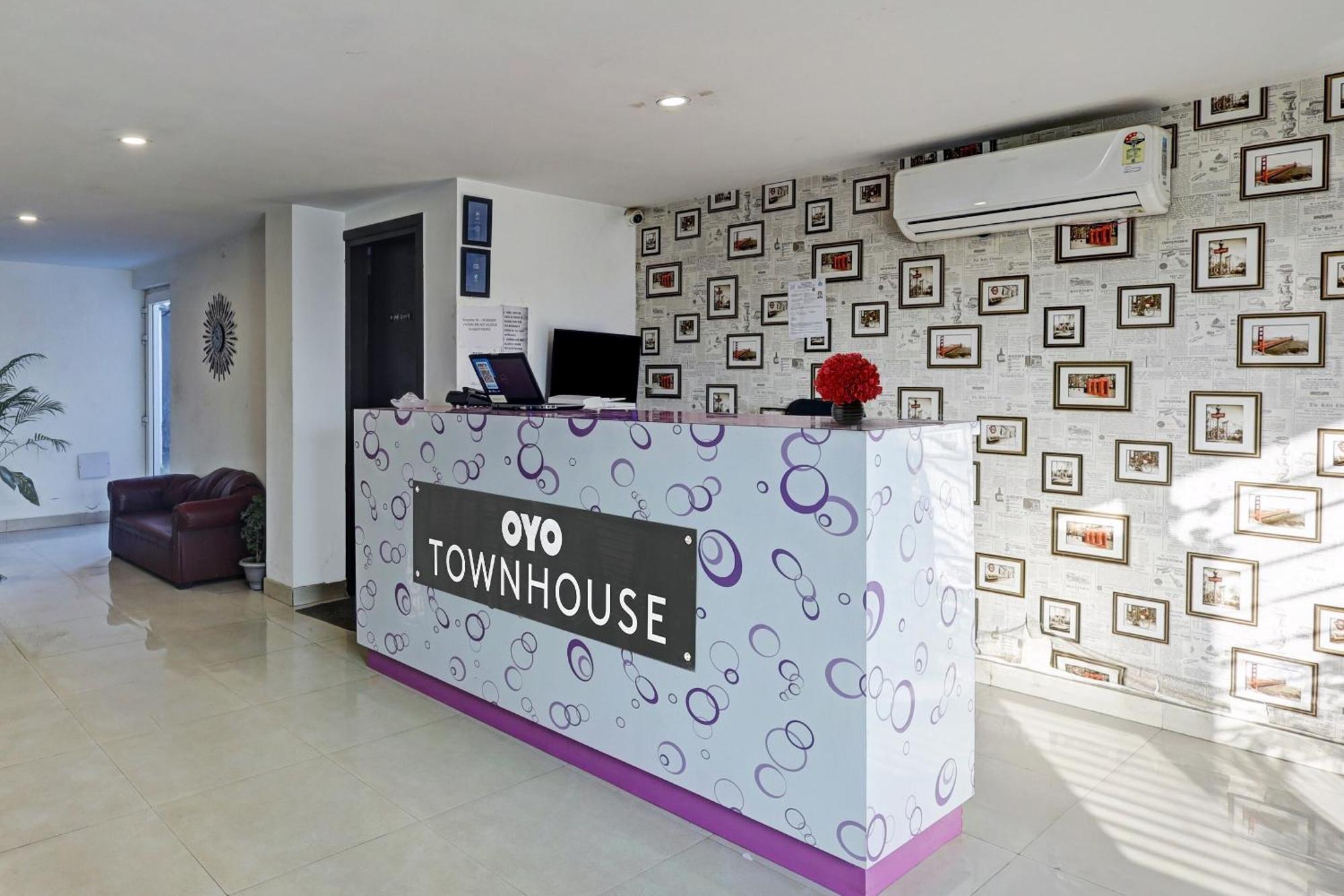 Super Townhouse Tipsyy Near Bestech Central Square Mall Гургаон Экстерьер фото